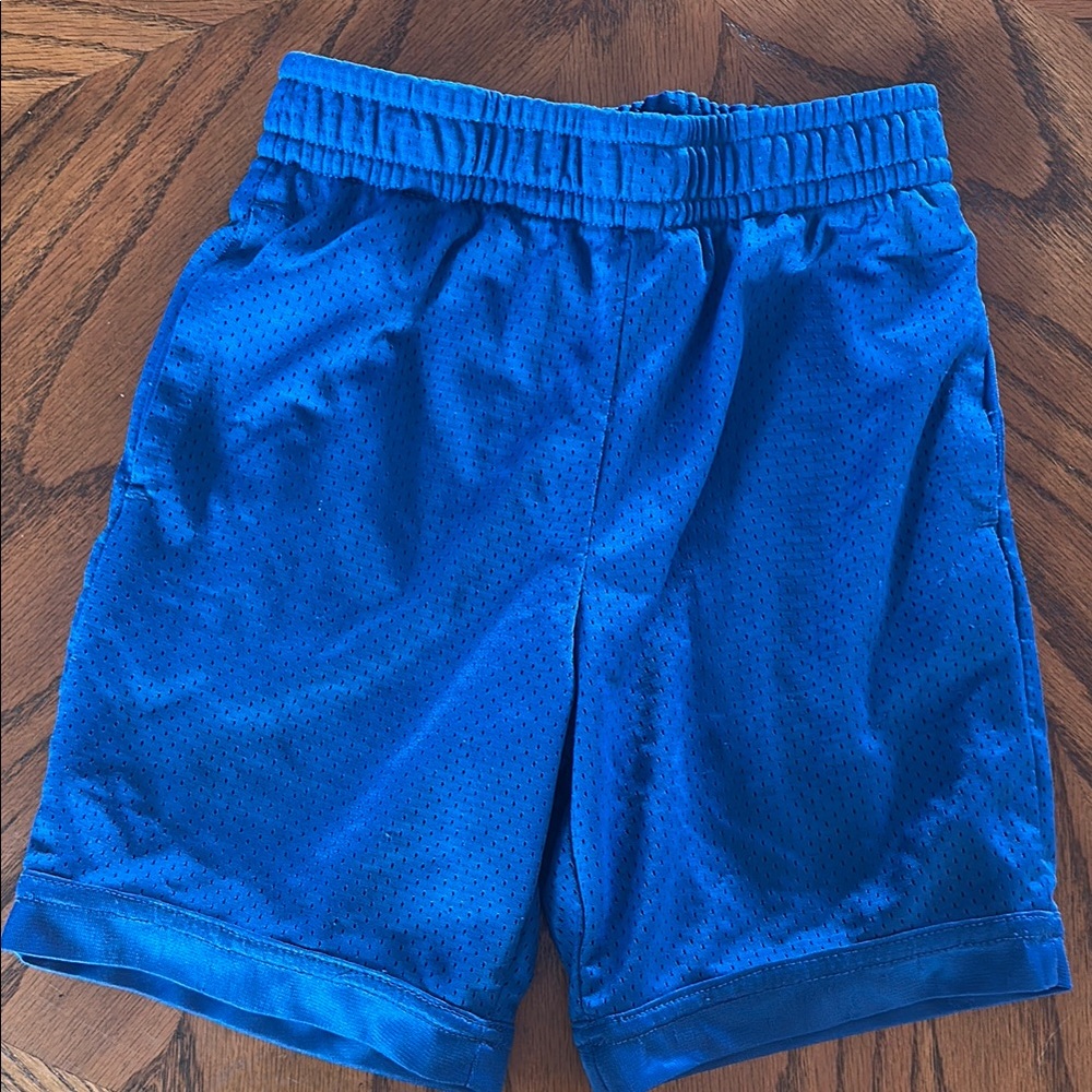 Athletic Works Royal Blue Mesh Shorts Size M 7/8
